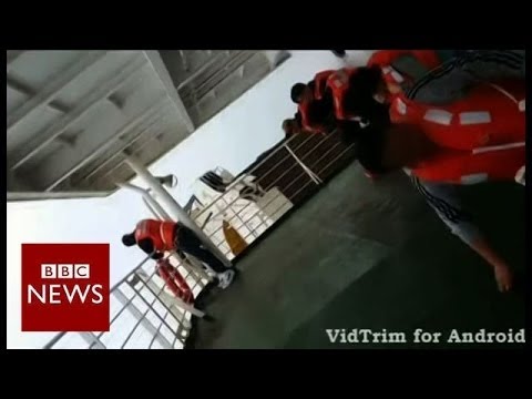 Divers enter South Korea ferry – BBC News