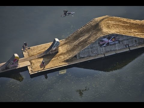 First ever FLOATING freestyle motocross course – Red Bull X-Fighters Munich 2014