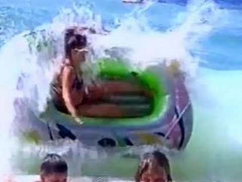 Funny Beach BLOOPERS Caught on Camera