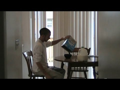 Prank Video : Funny Fake Mouse Scare Prank