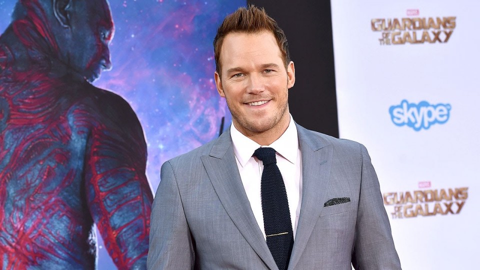 Watch Chris Pratt Get Choked Up Talking About His Son – People