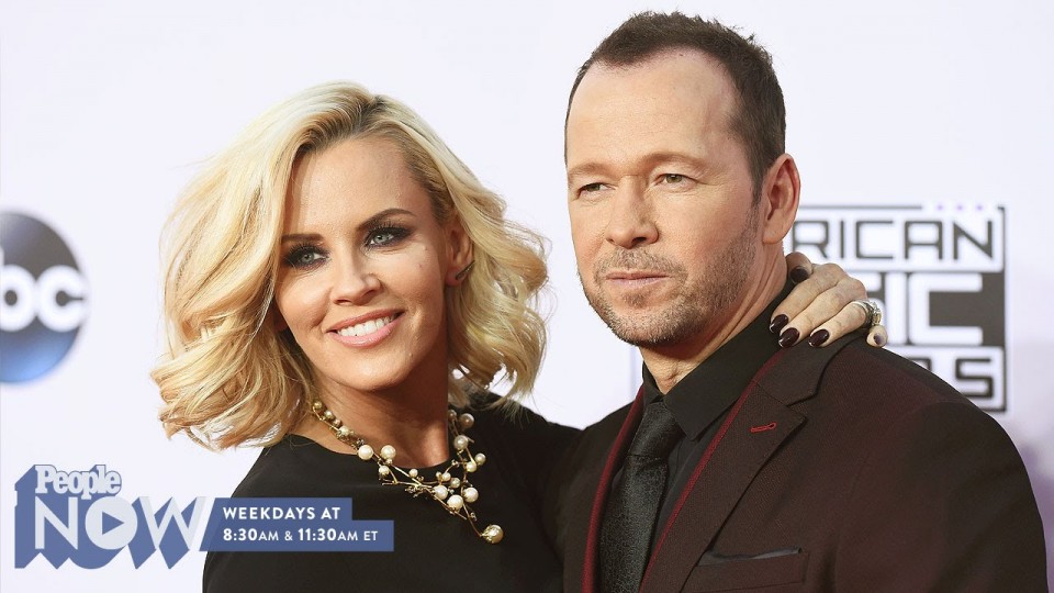 Donnie Wahlberg Says He And Jenny McCarthy ‘Make Out Everywhere’  | PEOPLE Now